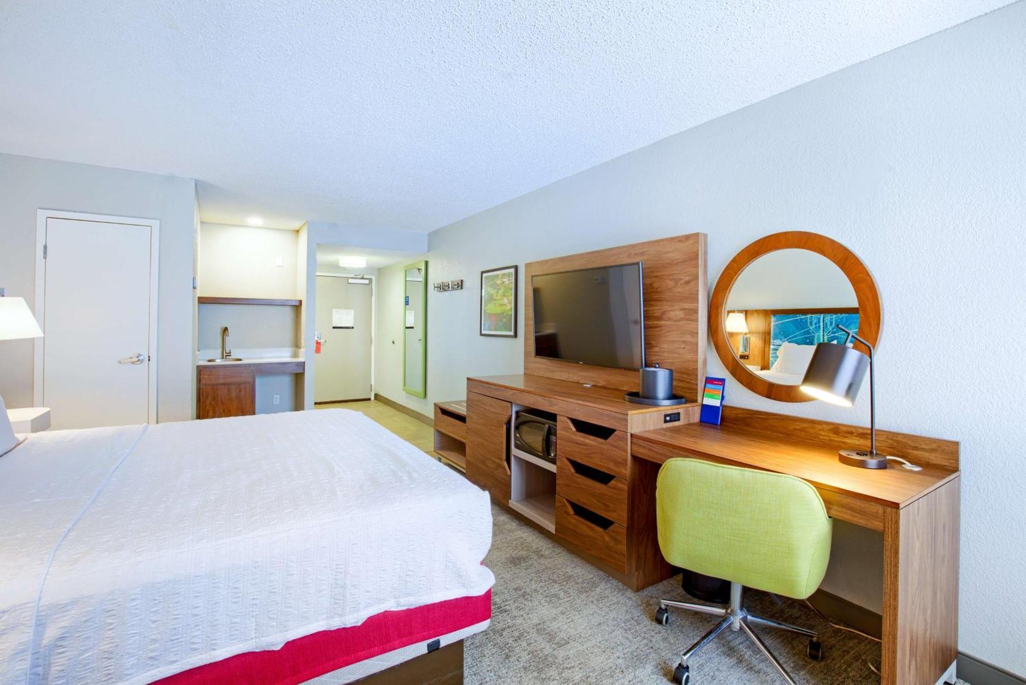 Hampton Inn Слайдел Екстериор снимка