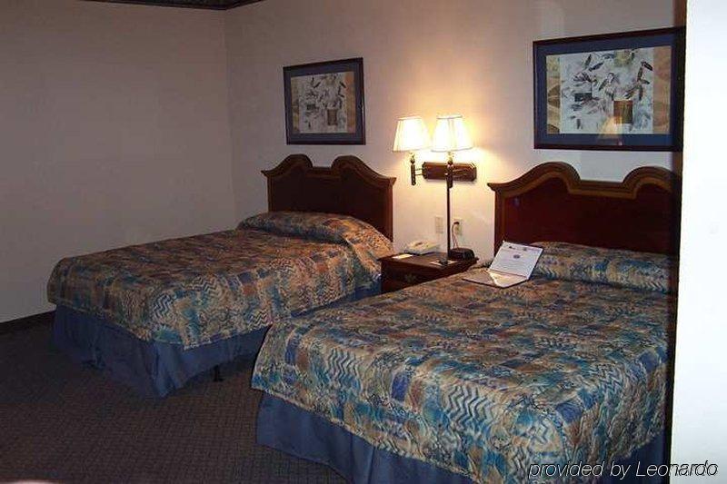 Hampton Inn Слайдел Стая снимка