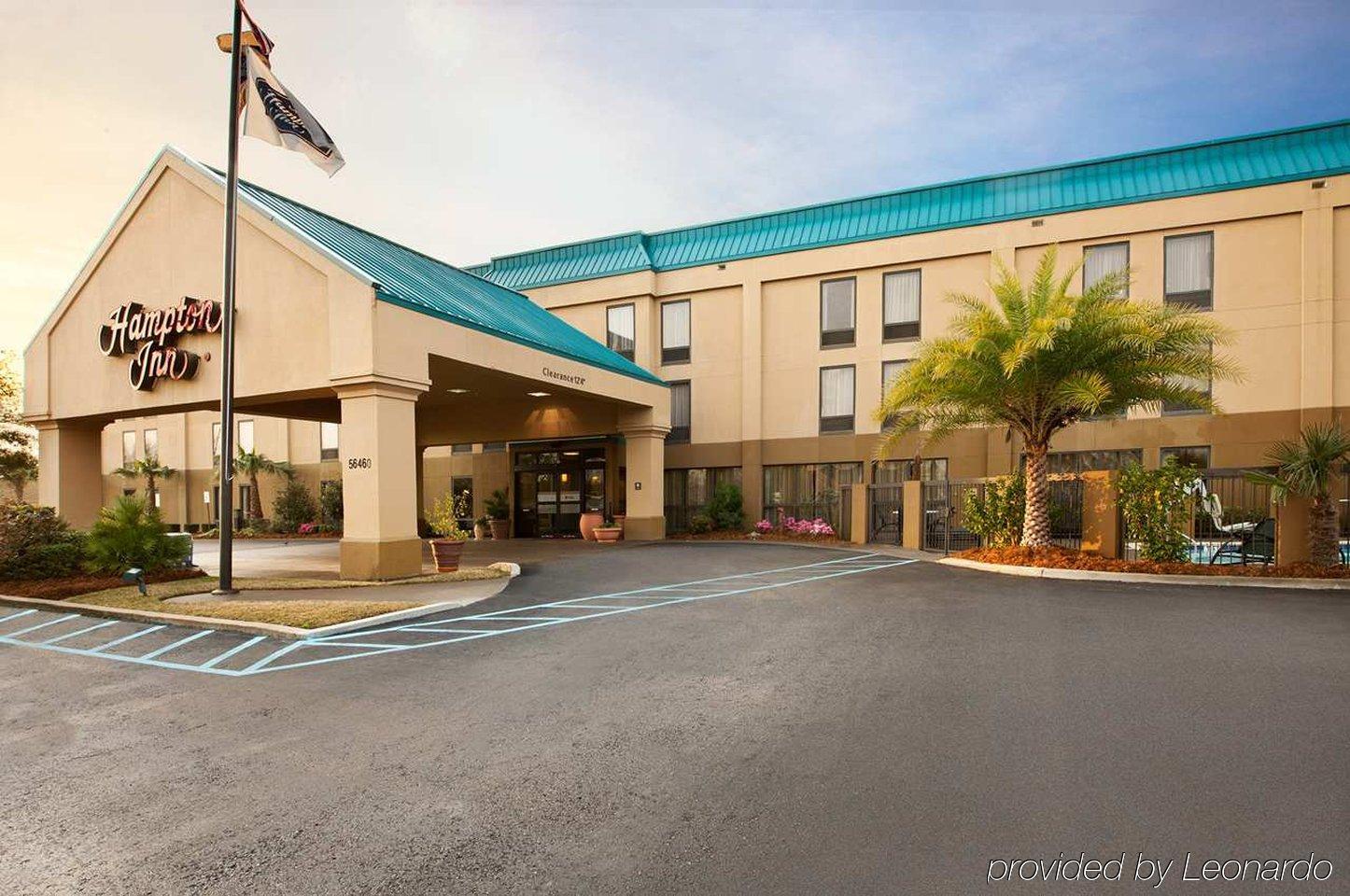 Hampton Inn Слайдел Екстериор снимка
